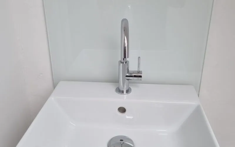 Küchenrückwände aus Glas